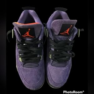 Jordan 4 tennis shoes canyon purple size 11.5 in woman’s lightly great condition